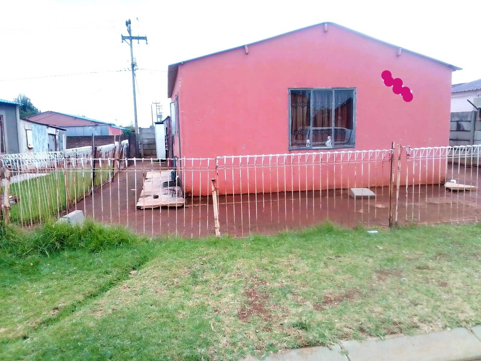 2 Bed House in Etwatwa photo number 1