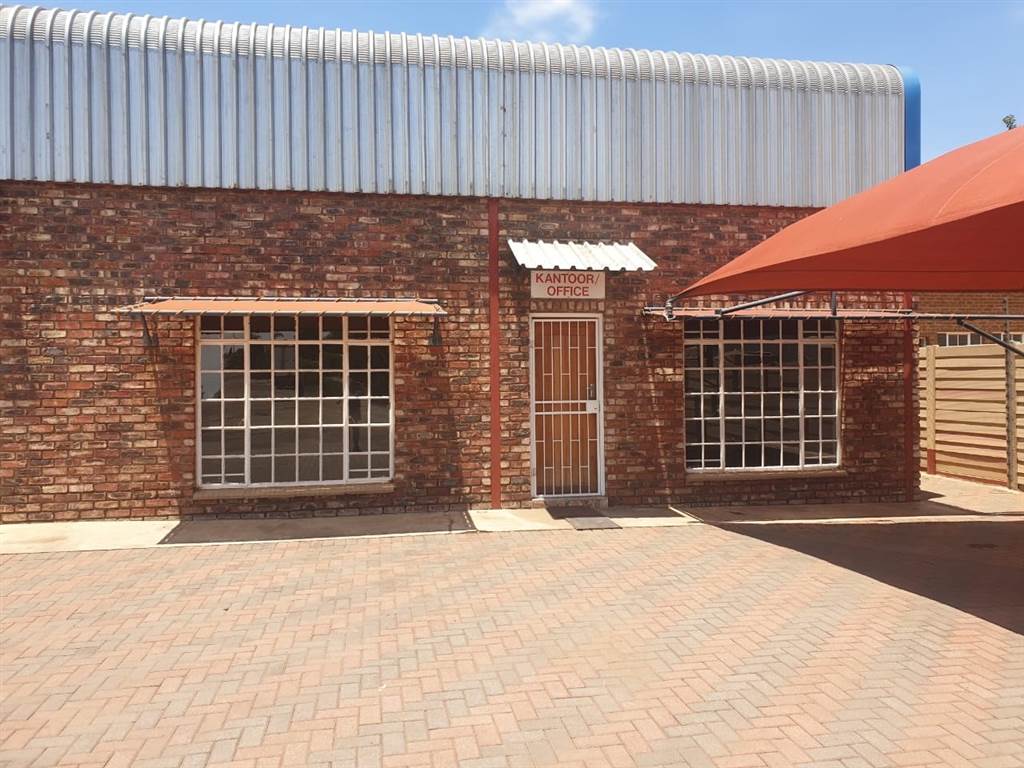 Commercial space in Klerksdorp photo number 4