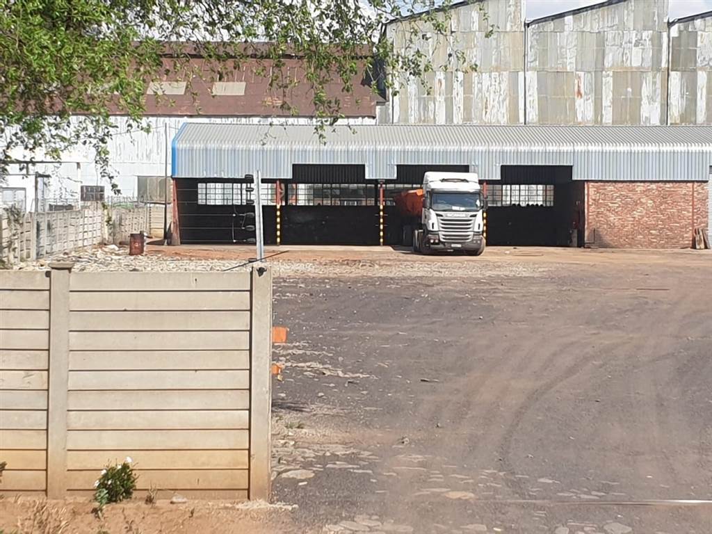 Commercial space in Klerksdorp photo number 9