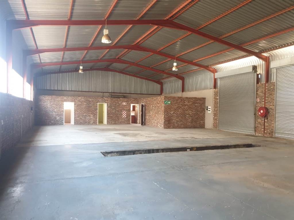Commercial space in Klerksdorp photo number 2