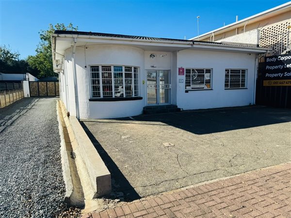180 m² Commercial space 180 m² Commercial space