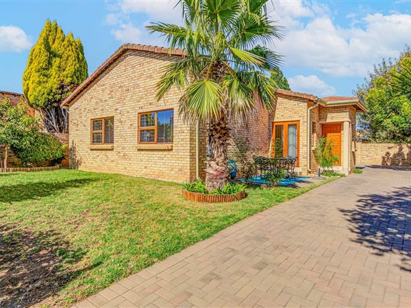 2 Bedroom House
