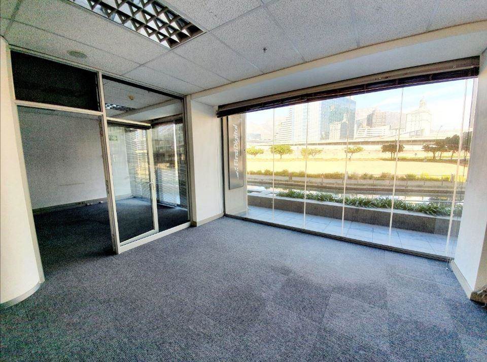 256  m² Commercial space in Foreshore photo number 15
