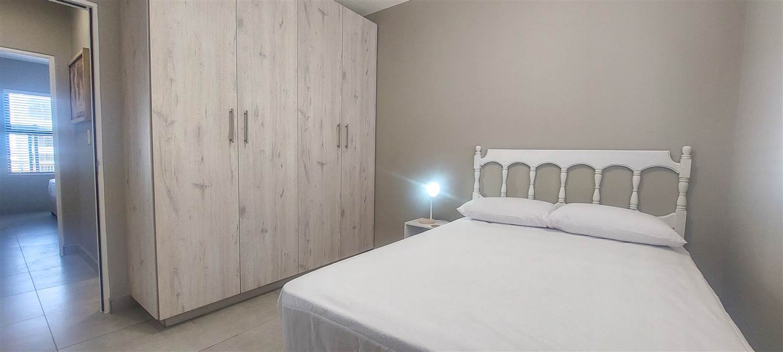 2 Bed Apartment in Olifantskop photo number 3