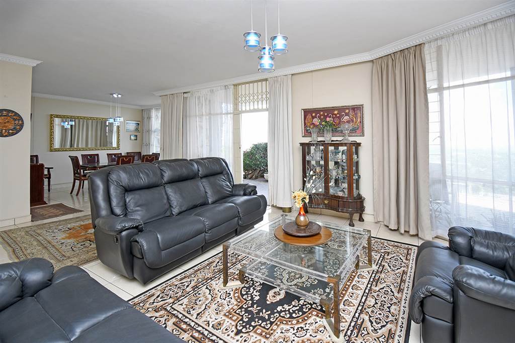 3 Bed Apartment in Linksfield Ridge photo number 19