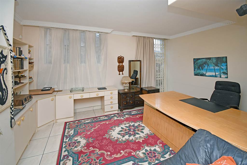 3 Bed Apartment in Linksfield Ridge photo number 12