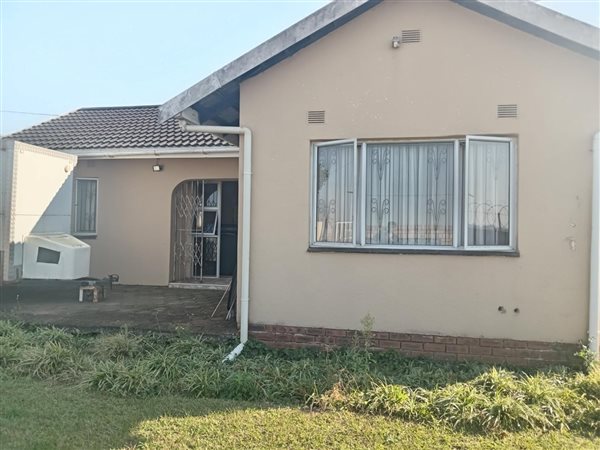 3 Bedroom House 3 Bedroom House