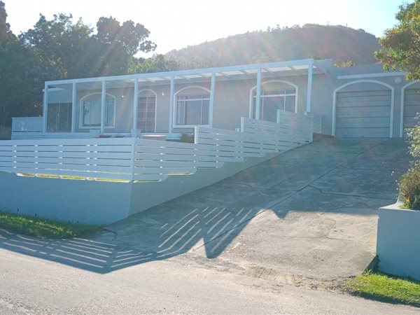 3 Bedroom House 3 Bedroom House