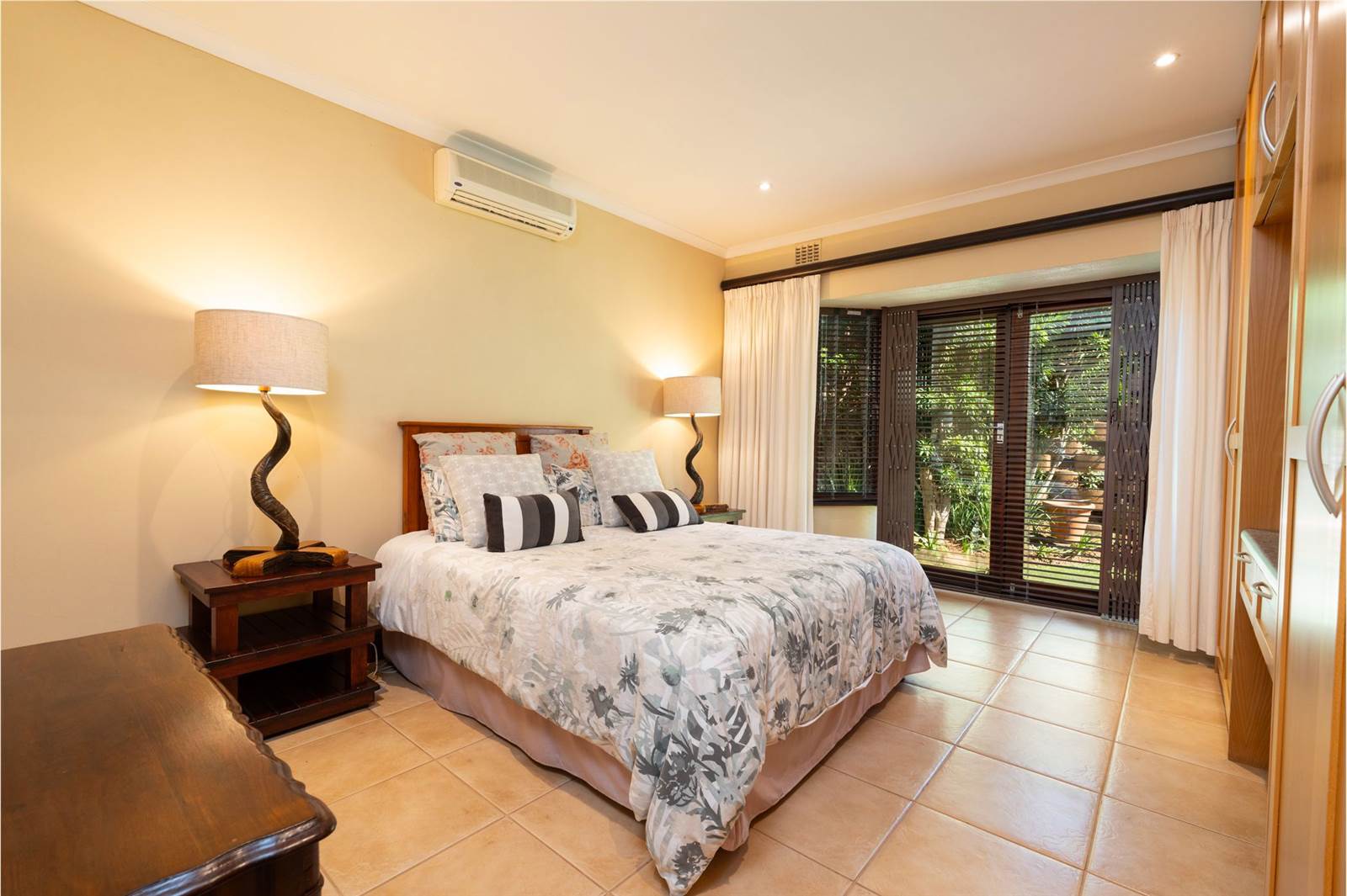 4 Bed Townhouse in La Lucia photo number 23