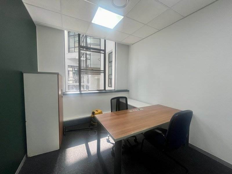 20  m² Office Space in Sandown photo number 13