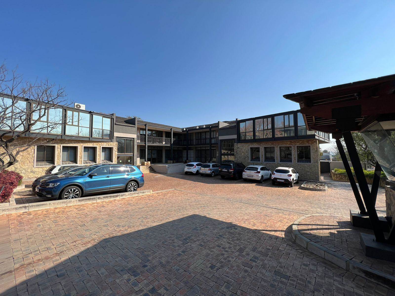 467  m² Commercial space in Rivonia photo number 3