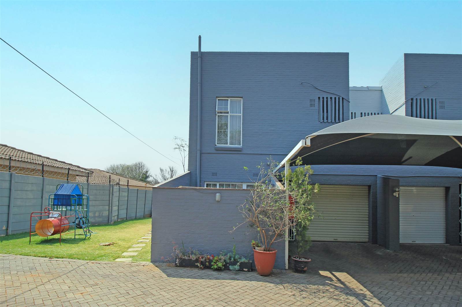 3 Bed Townhouse in Fairland photo number 5