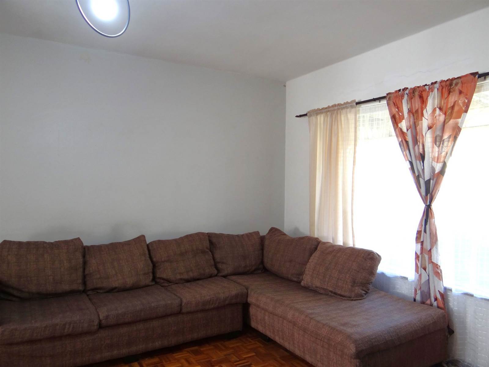 3 Bed Apartment in Taybank photo number 12
