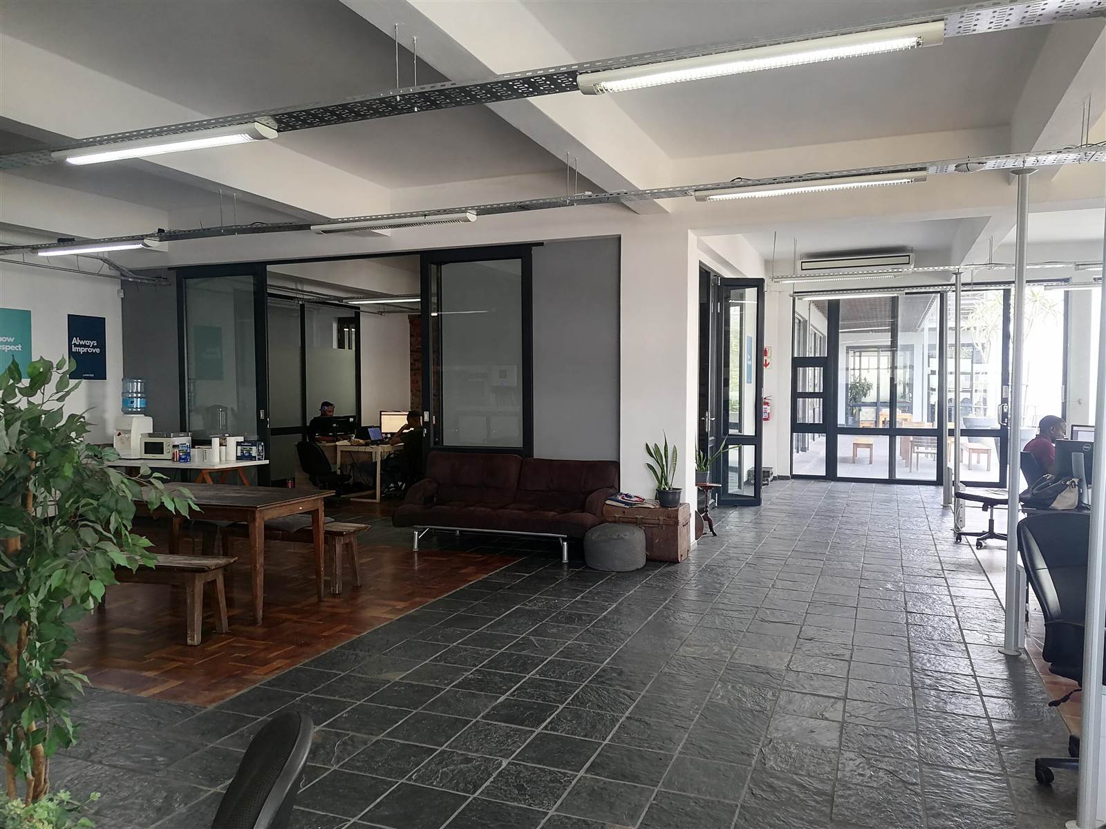 205  m² Commercial space in Salt River photo number 1