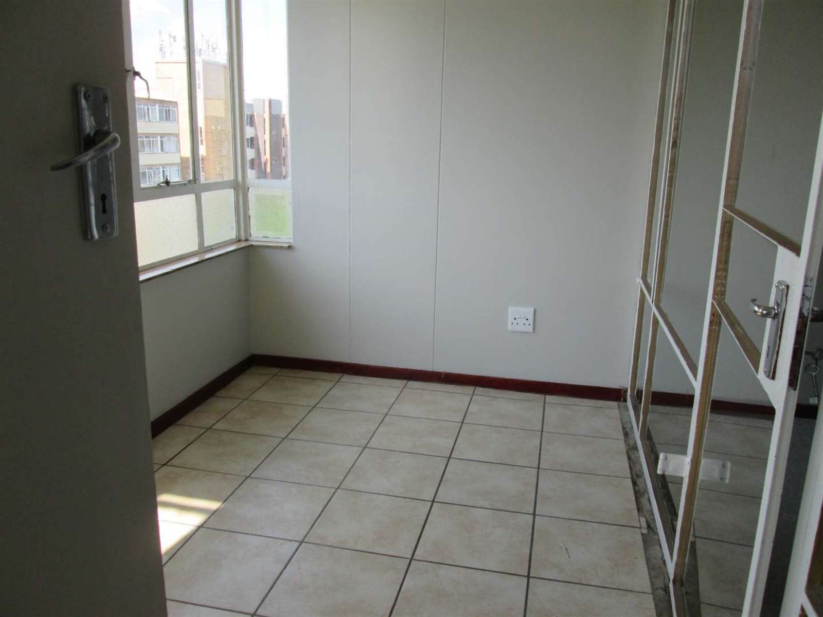 2.5 Bed Apartment in Pretoria Central photo number 19