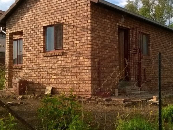 2 Bedroom House