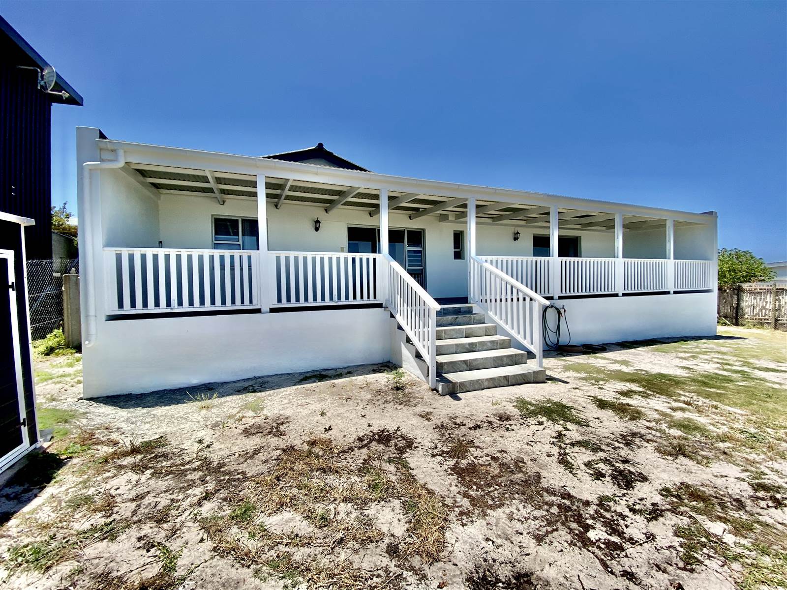 2 Bed House in Pearly Beach photo number 1