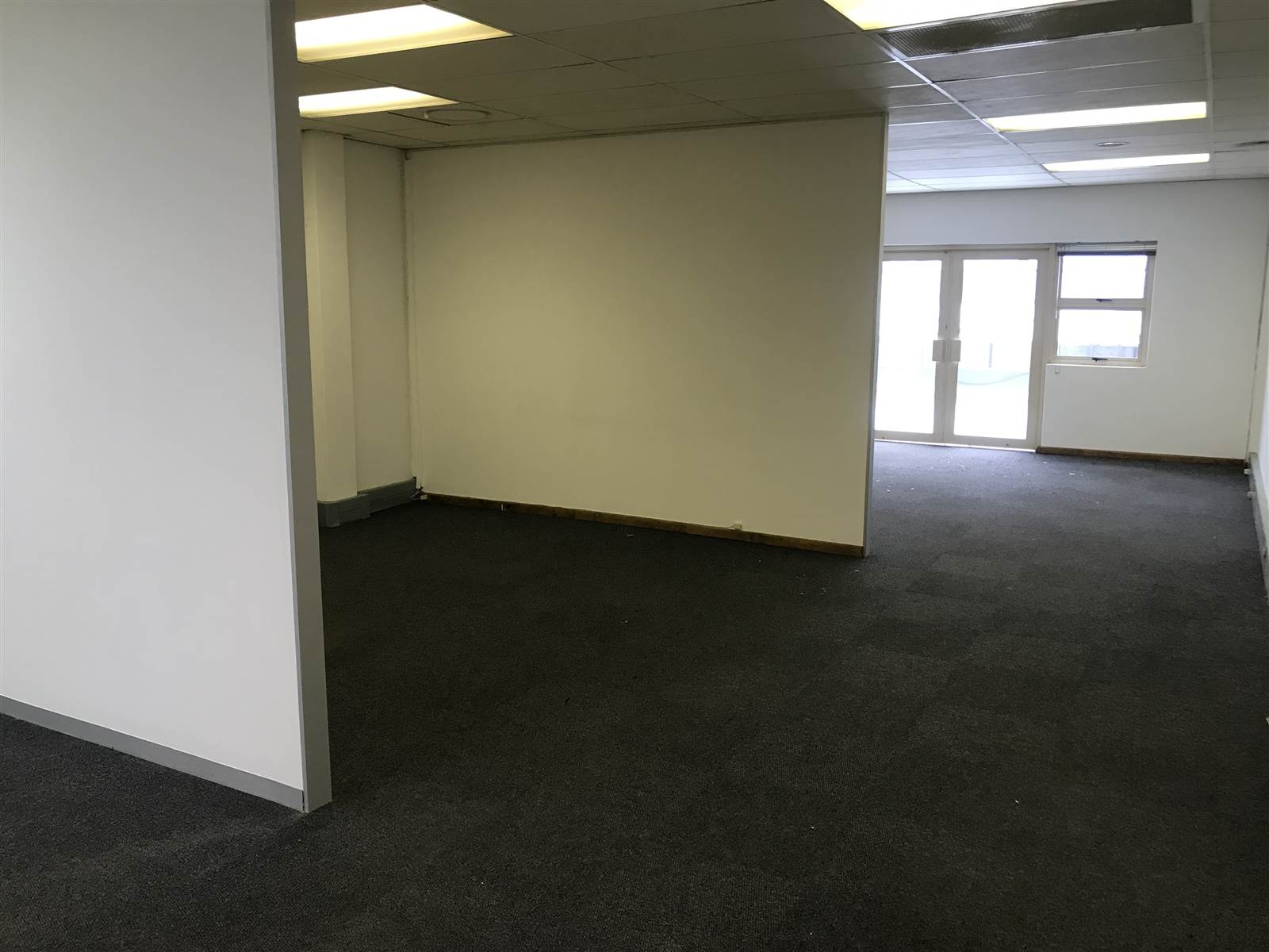 370  m² Commercial space in Honeydew Ridge photo number 16