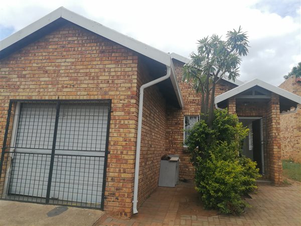 3 Bedroom House 3 Bedroom House