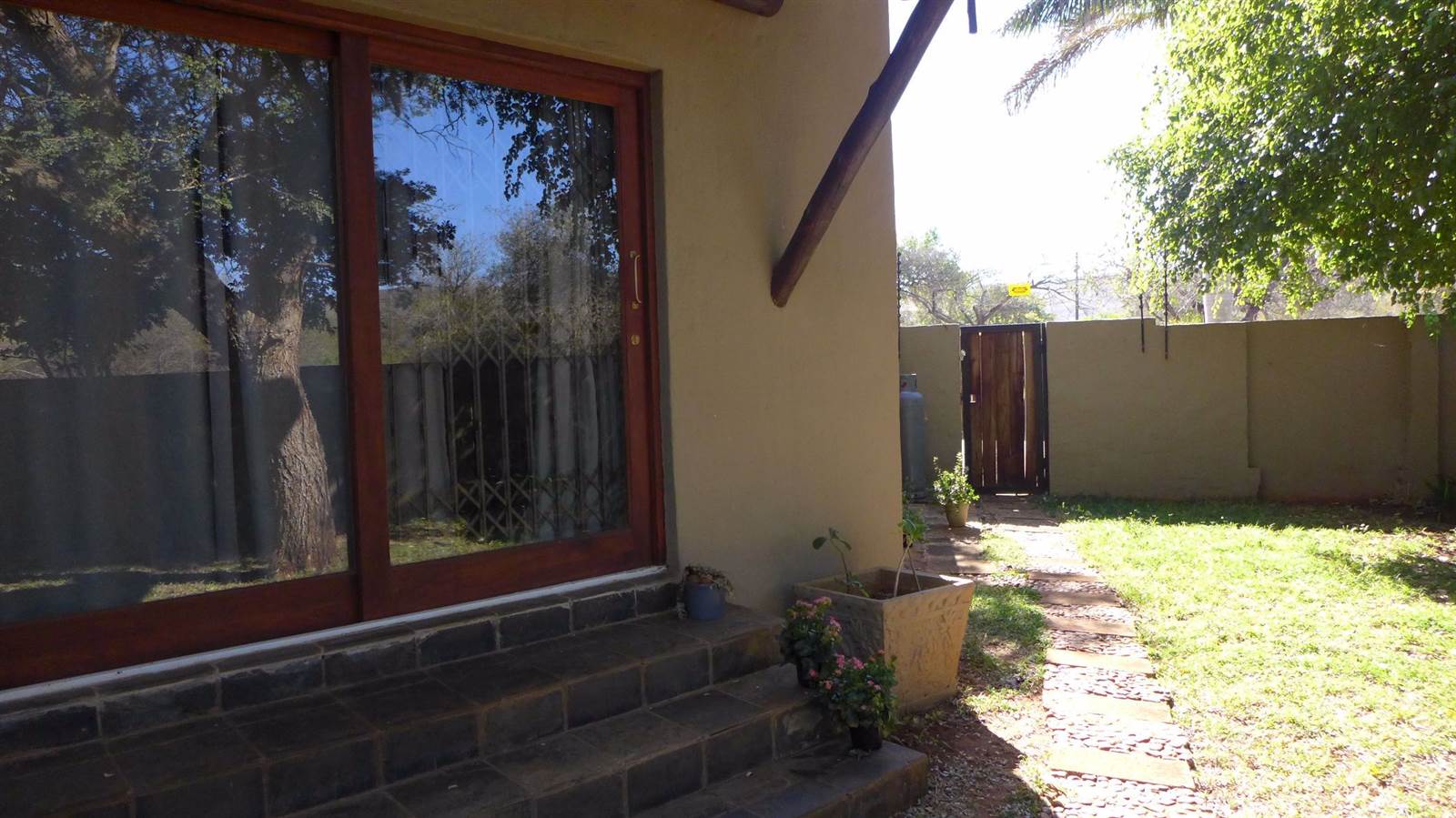 4 Bed House in Komatipoort photo number 26