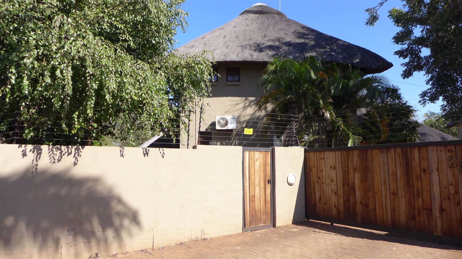 4 Bed House in Komatipoort photo number 7
