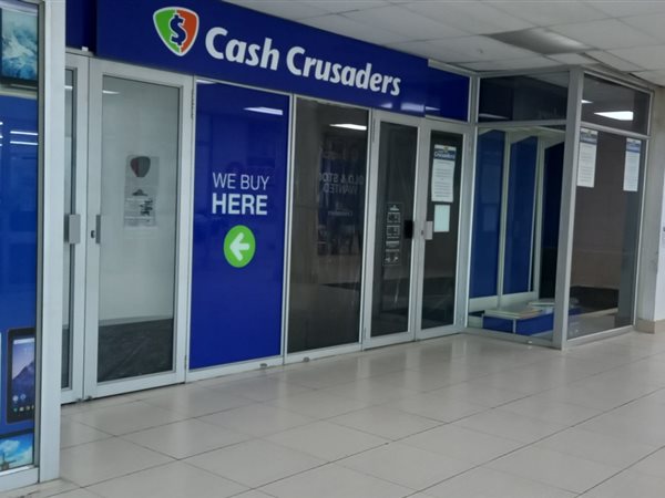 583 m² Retail Space 583 m² Retail Space