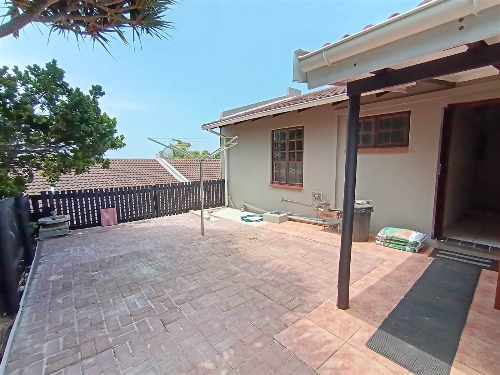 3 Bed Townhouse in Port Edward photo number 23