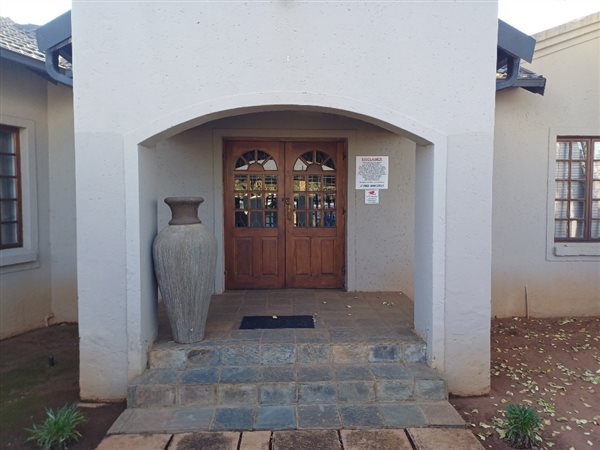 260  m² Commercial space in Doringkloof