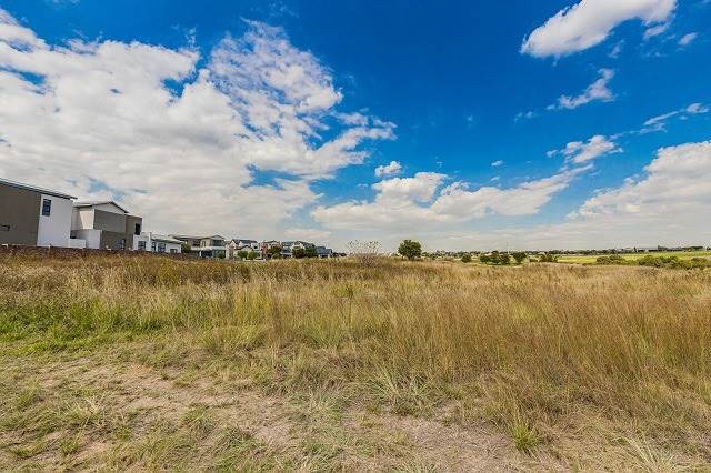1207 m² Land available in Copperleaf photo number 11