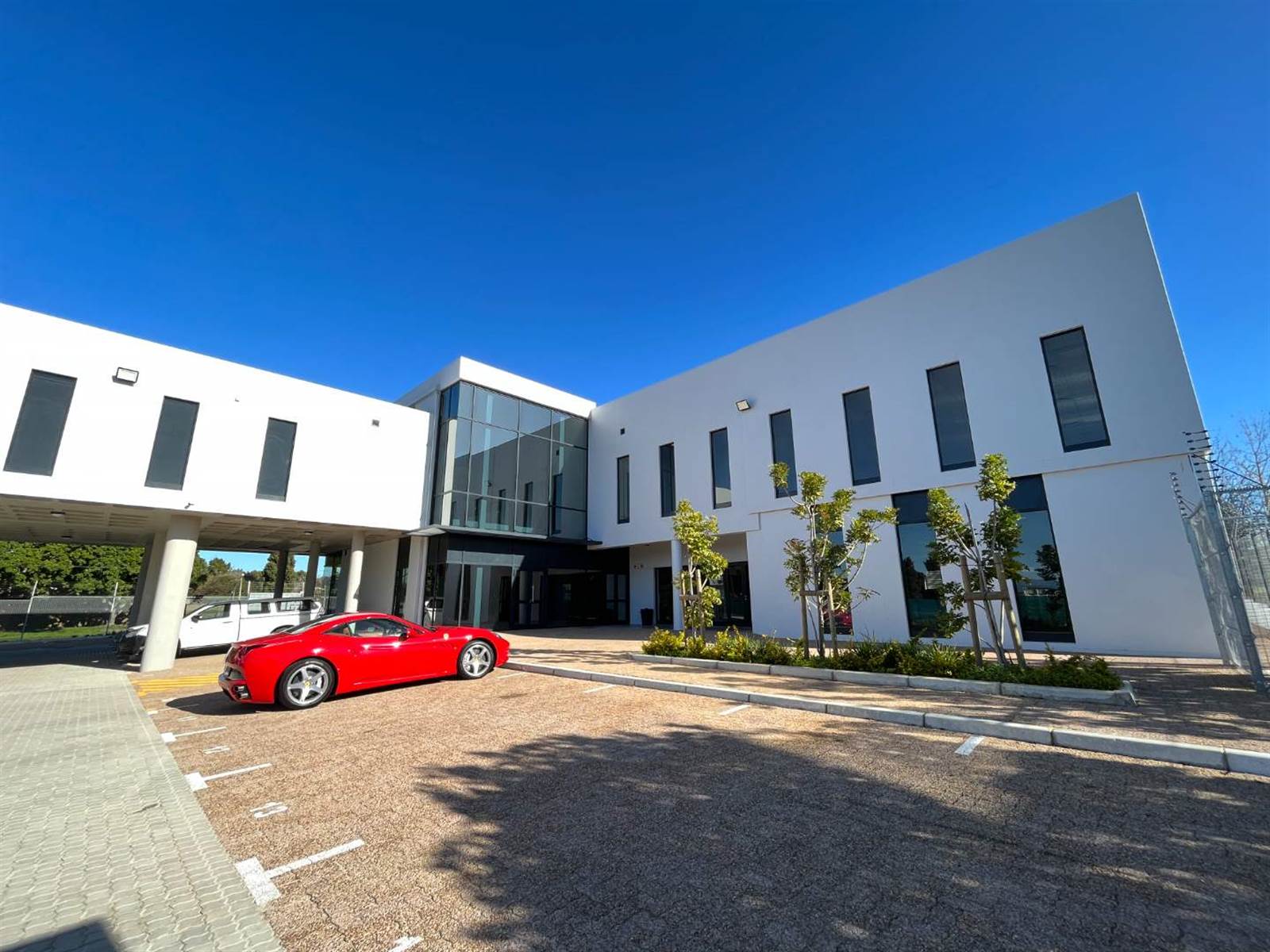 104  m² Office Space in Durbanville photo number 10