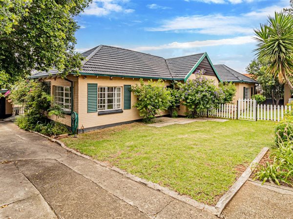 3 Bedroom House 3 Bedroom House