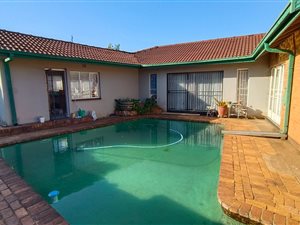 5 Bed House in Visagie Park