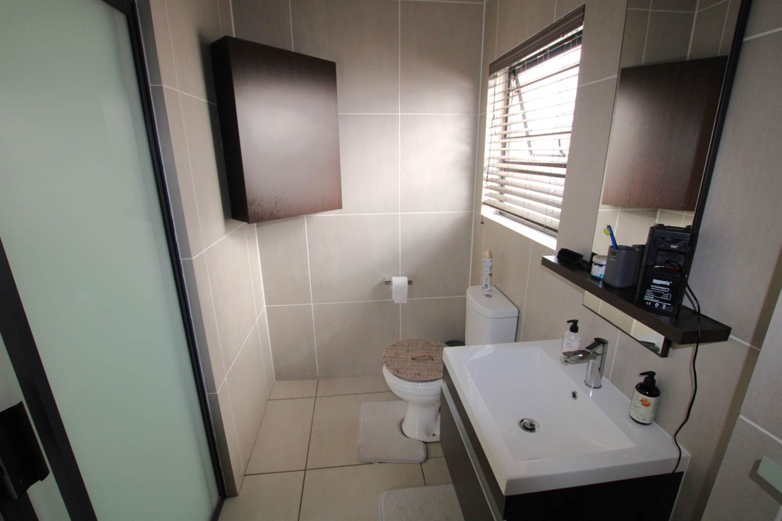 3 Bed Apartment in Greenstone Hill photo number 12