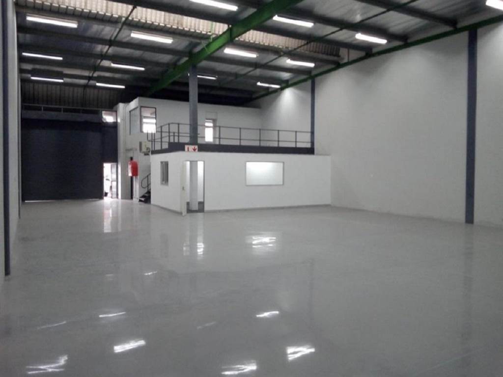 765  m² Commercial space in New Germany photo number 4
