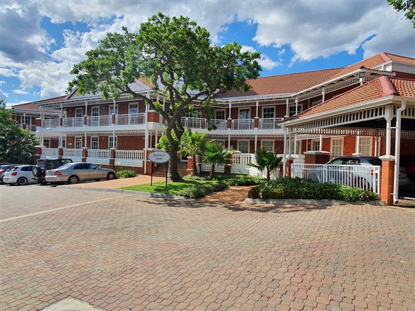 180  m² Commercial space in Bryanston