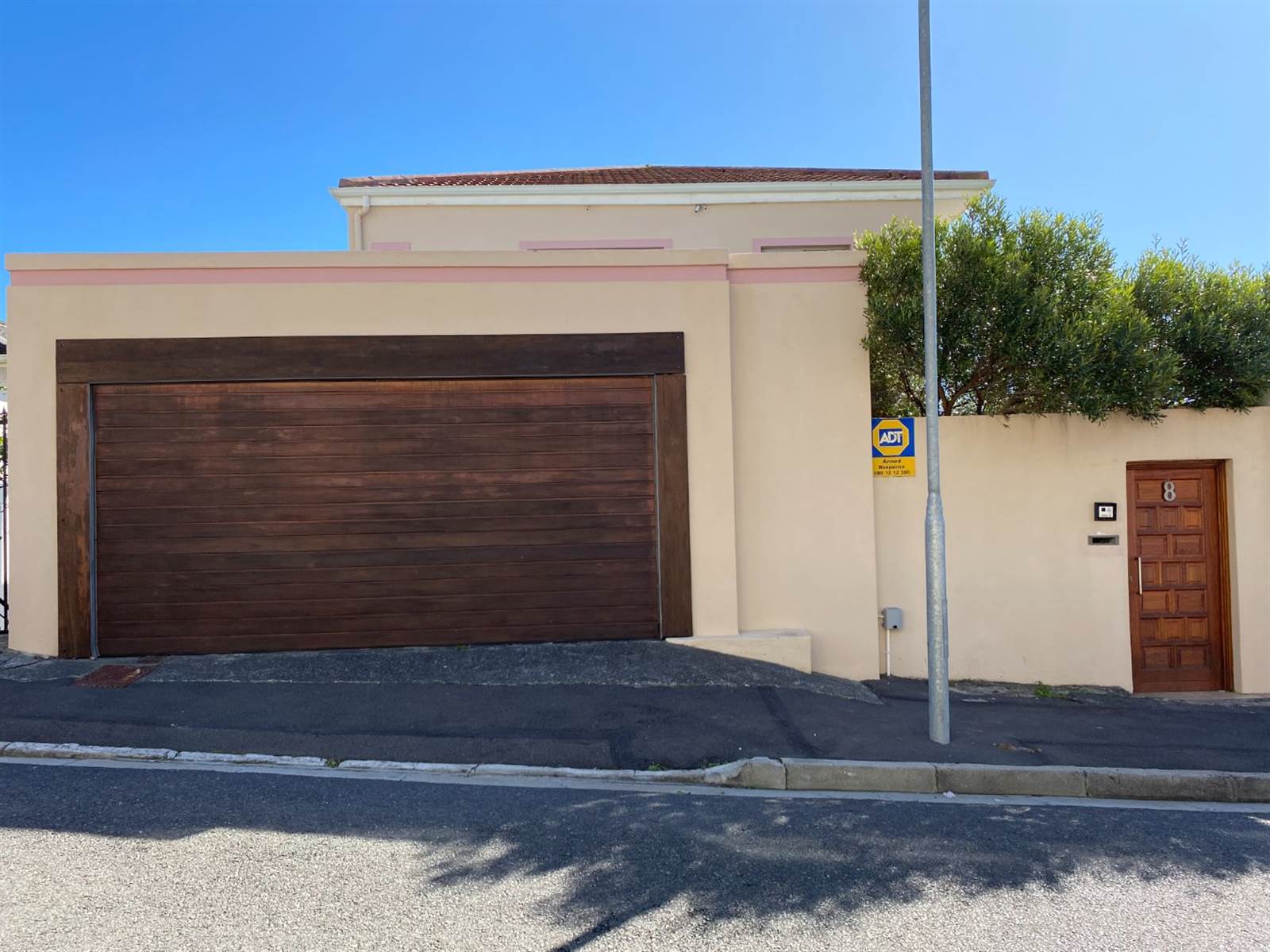 3.5 Bed House in Vredehoek photo number 29