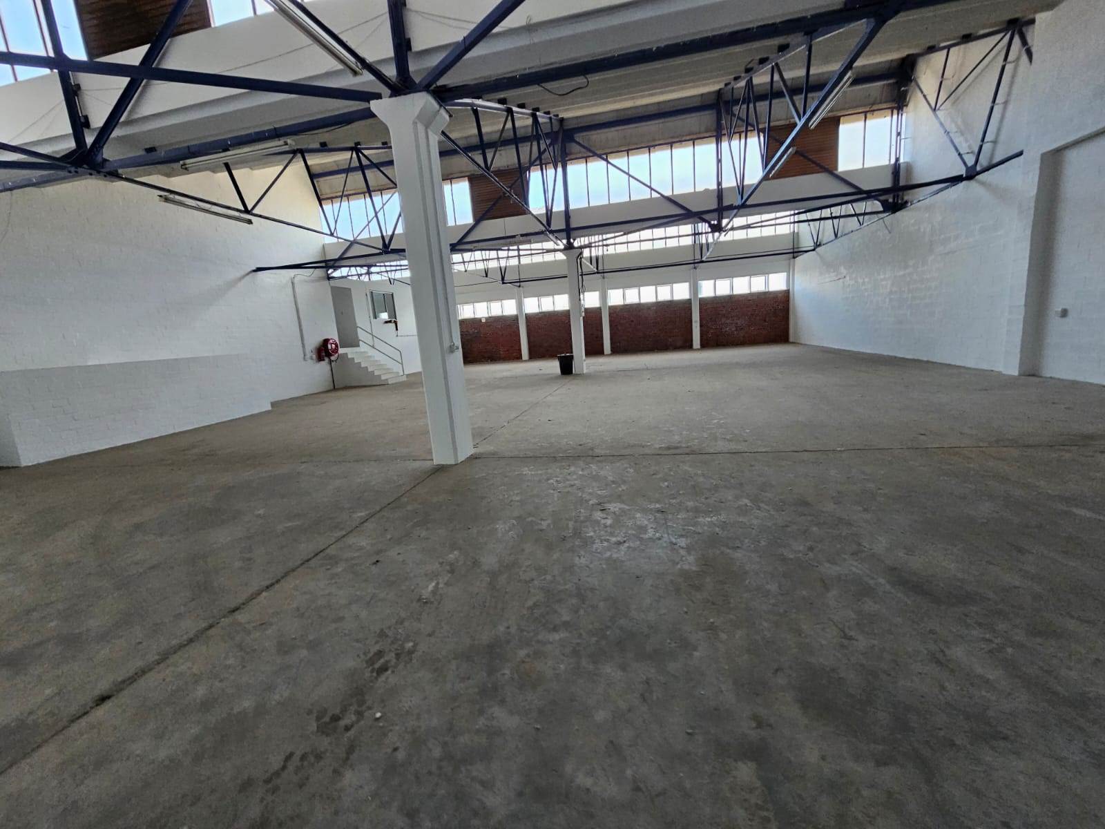 600  m² Industrial space in Paarden Eiland photo number 11