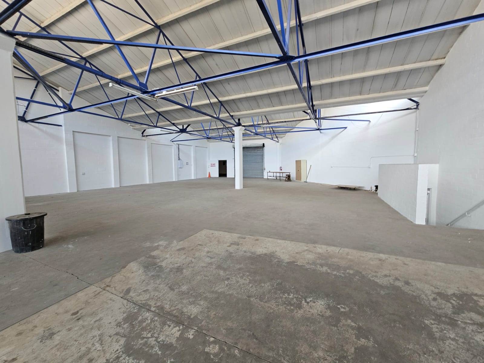 600  m² Industrial space in Paarden Eiland photo number 12