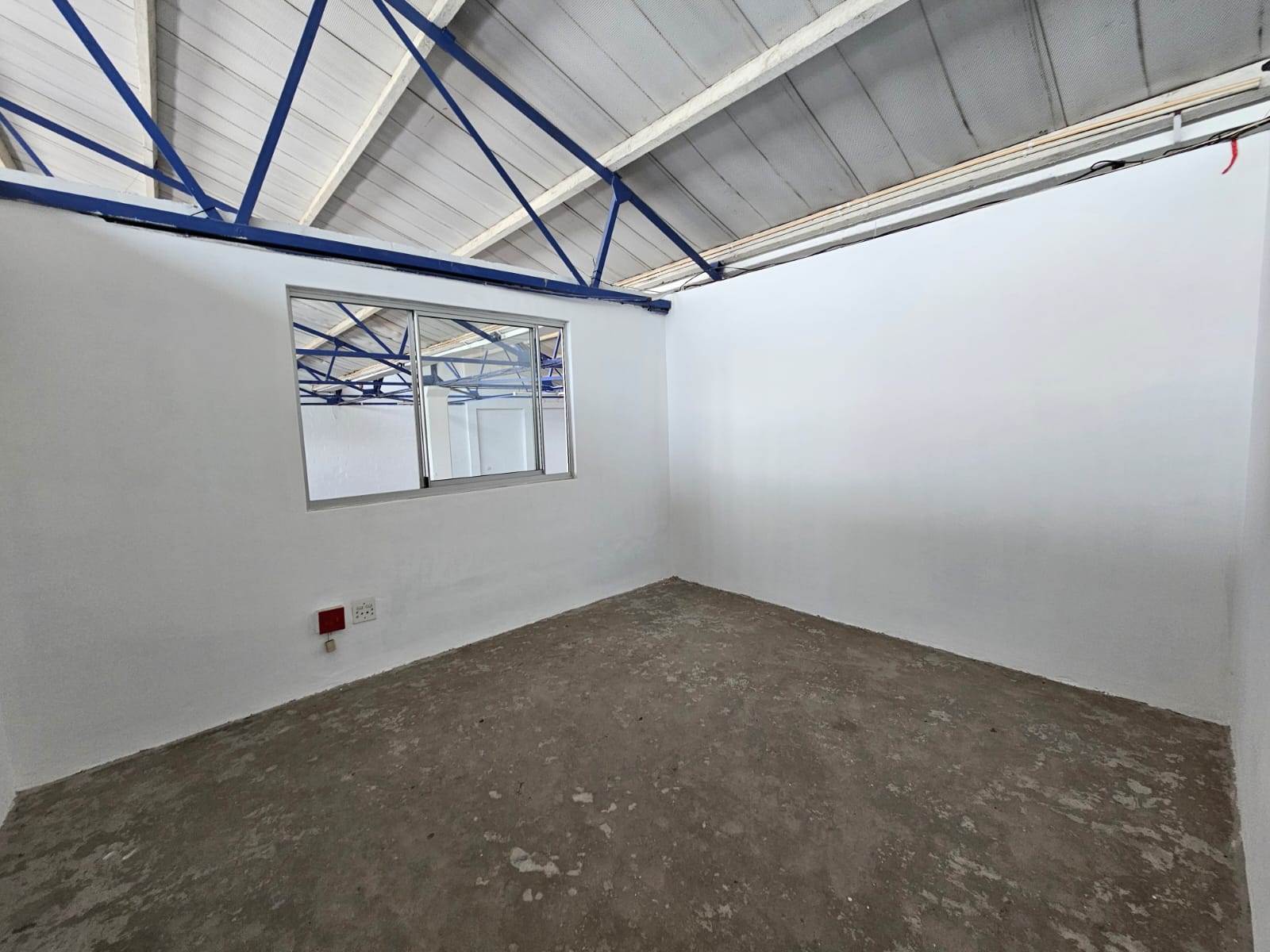 600  m² Industrial space in Paarden Eiland photo number 16