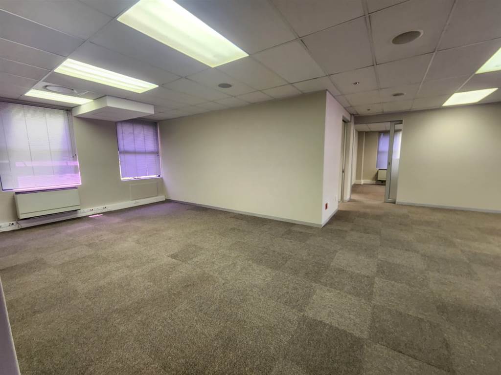257  m² Commercial space in Tokai photo number 4