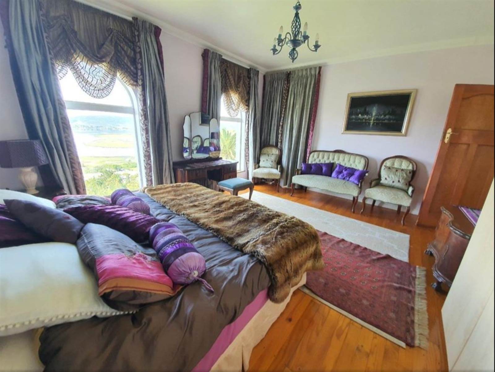 5 Bed House in Knysna Central photo number 24