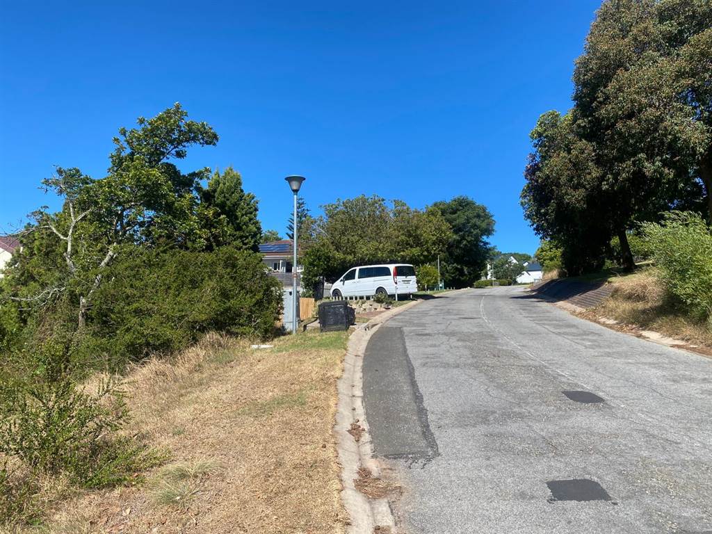 1301 m² Land available in Upper Robberg photo number 10