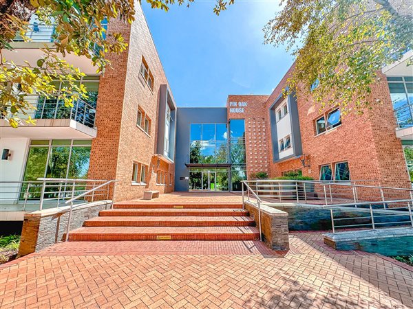 247  m² Commercial space in Bryanston