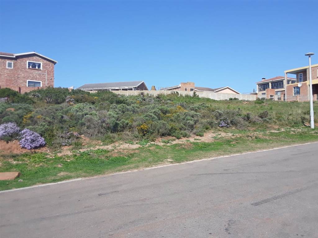 525 m² Land available in Mossel Bay Ext 26 photo number 6