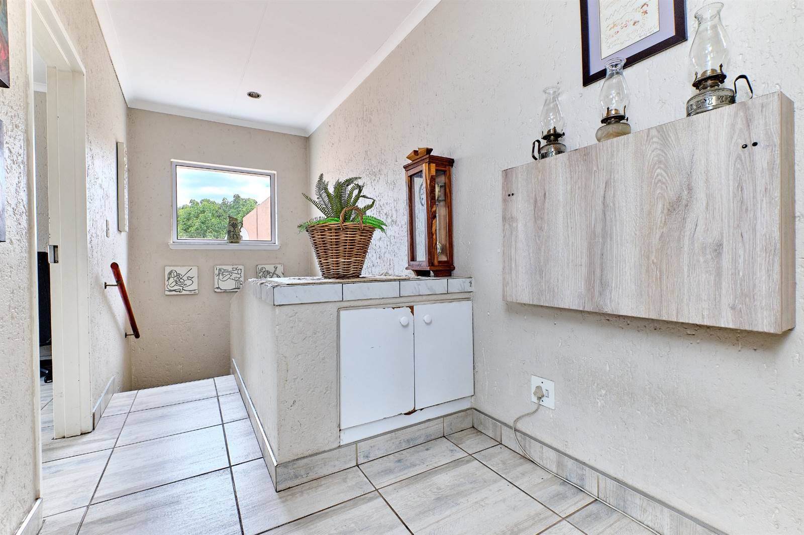 4 Bed Cluster in Lonehill photo number 8