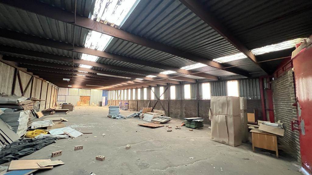 8720  m² Commercial space in Selby photo number 17