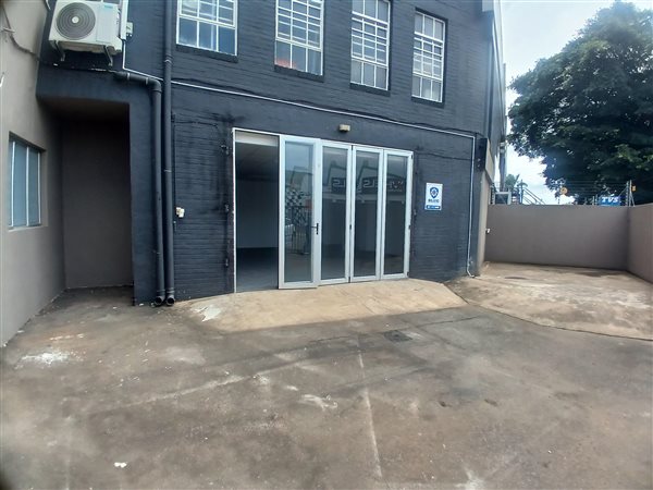 285  m² Industrial space in Pinetown Central