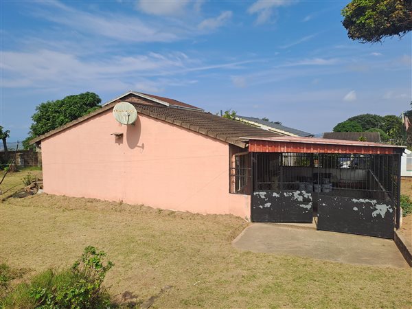 2 Bed House in Trenance Park
