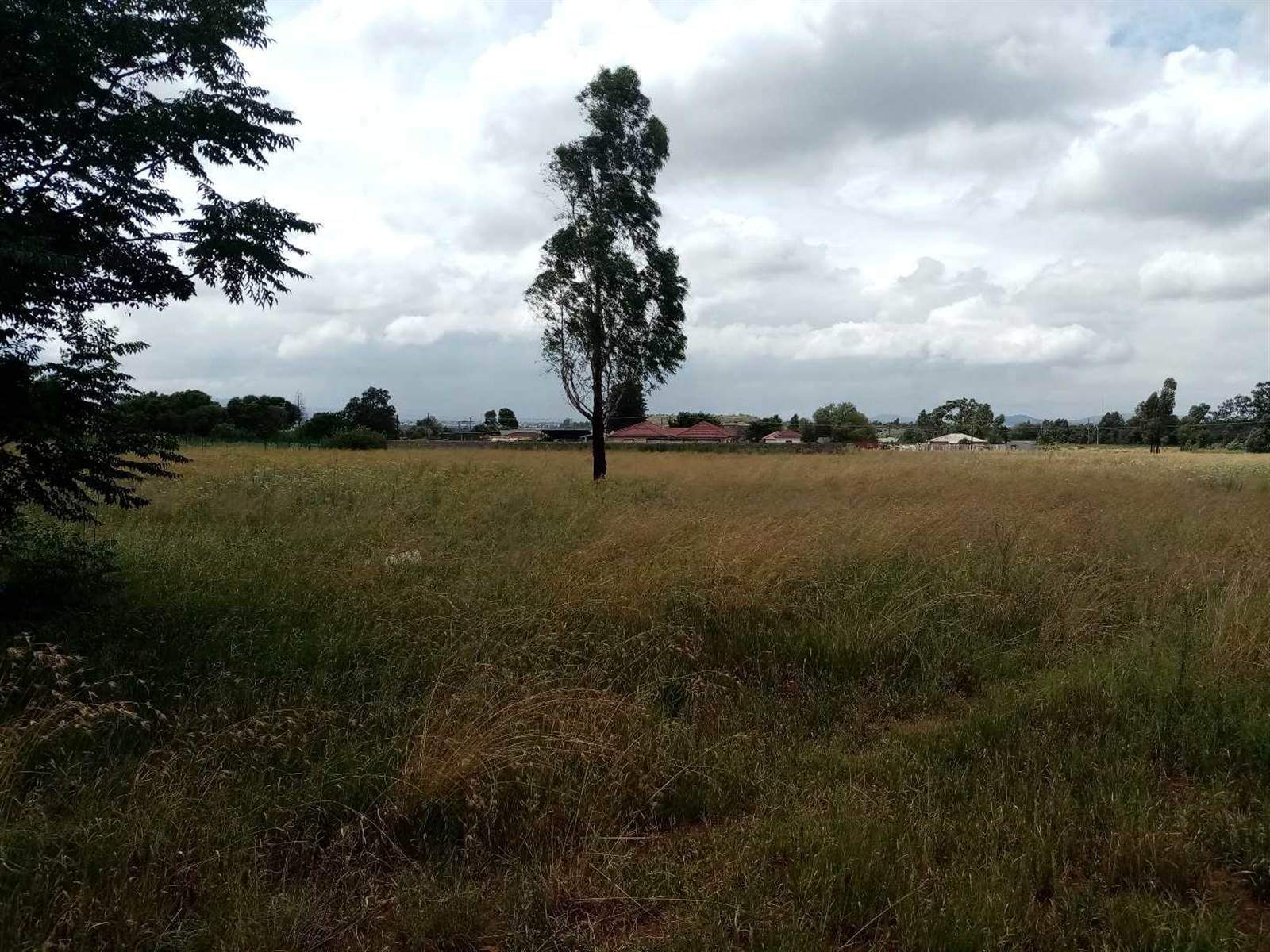 8093 m² Land available in Highbury photo number 1