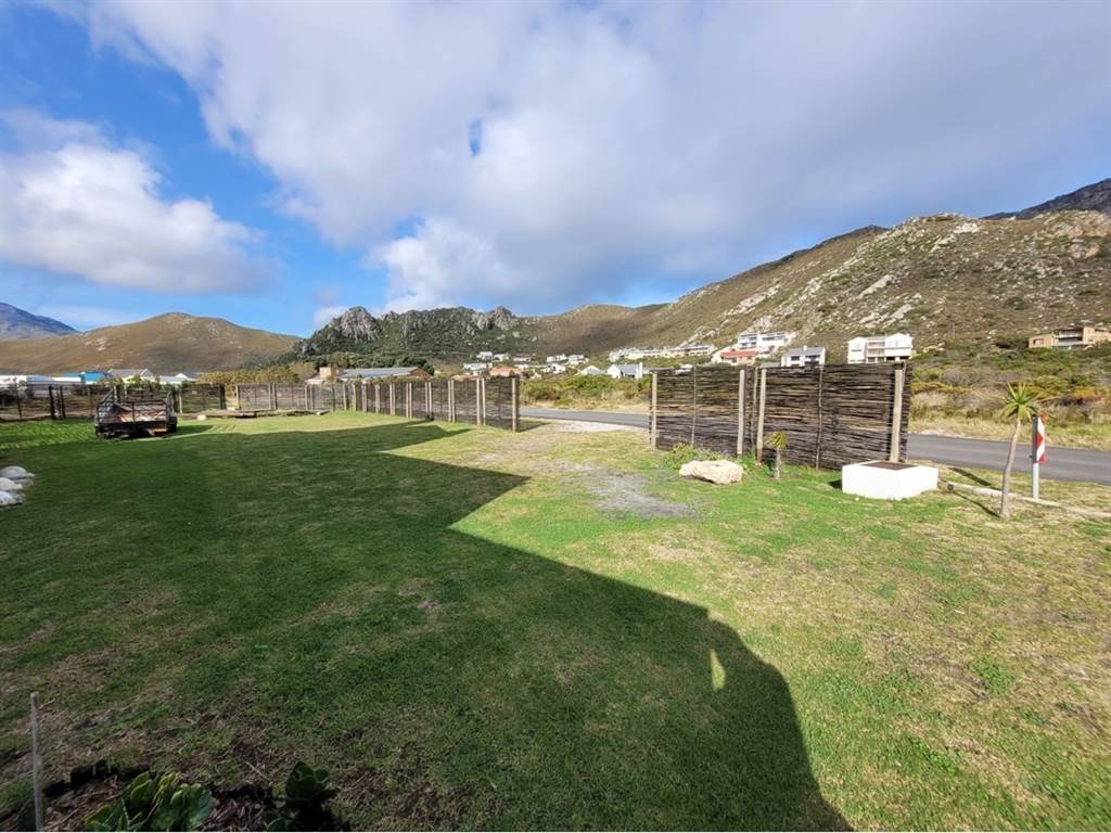 417 m² Land available in Pringle Bay photo number 1